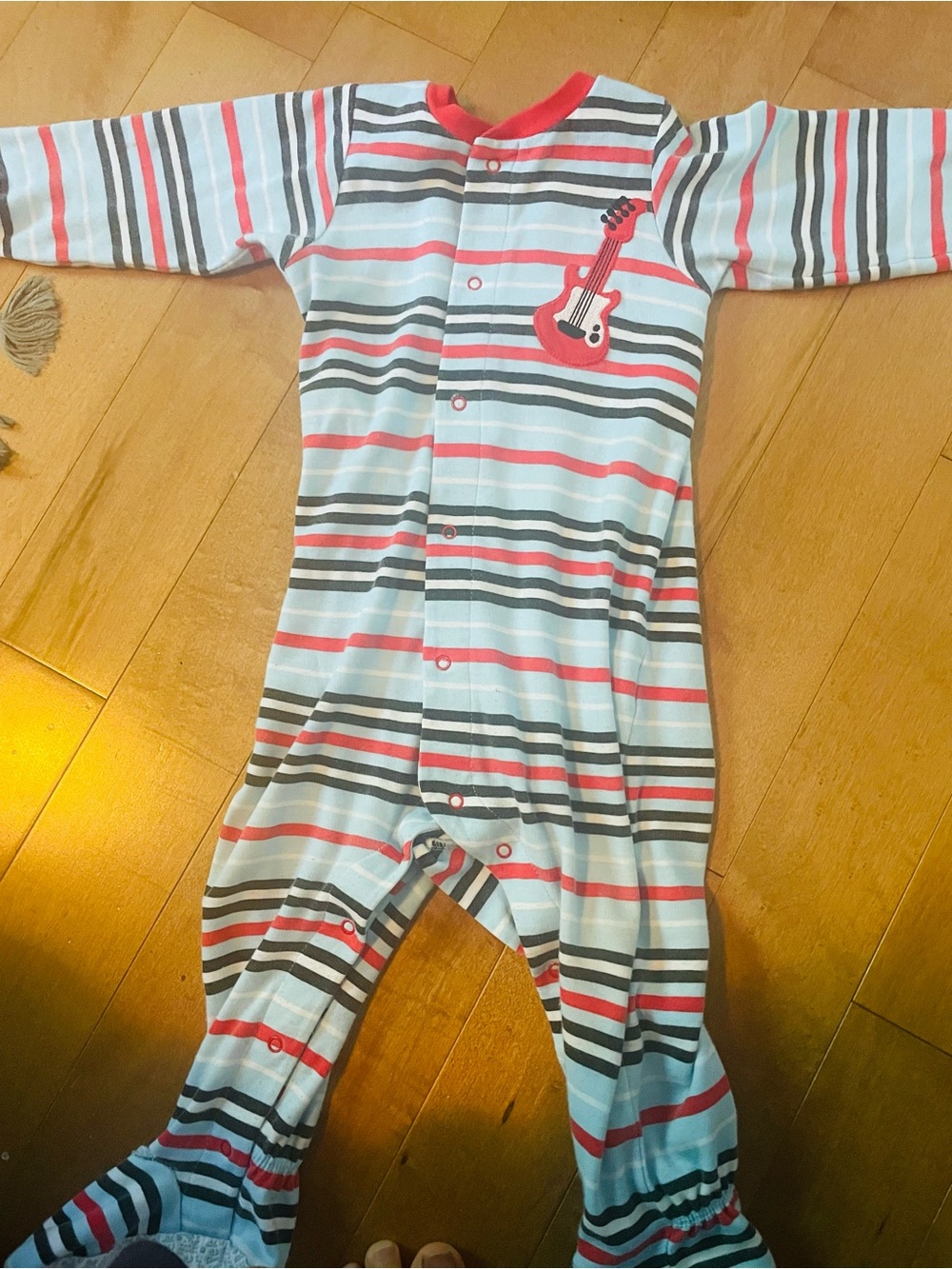 Striped Guitar One-Piece Pajama for Kids - Red and Gray pekkle size 18m GUC